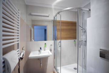 Фото номера Улучшенный двухместный номер с 2 отдельными кроватями Отель Hotel Kristoff г. Łaszków 4